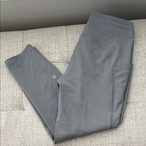 Lulu Lemon Gray Leggings (Capri)